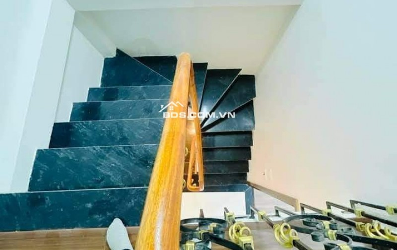 Nhà tôi cho thuê nhà, 104m2- 5T, Hàng Điếu, Hàng Da, Hàng Nón -44 tr